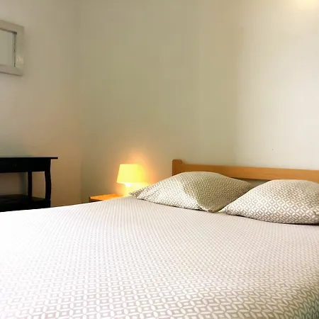 Le Du Pietri Guest house